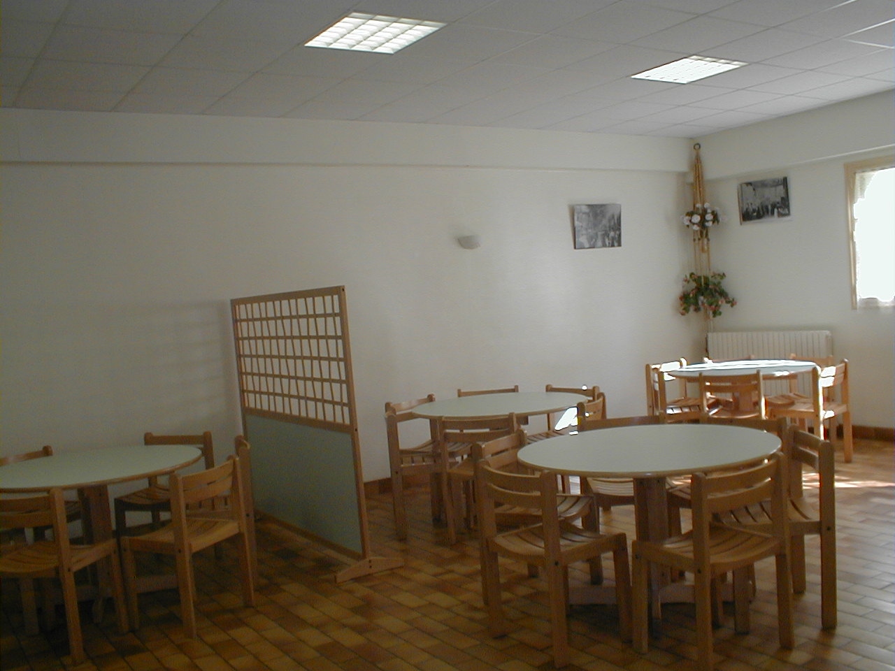 Salle à manger Est